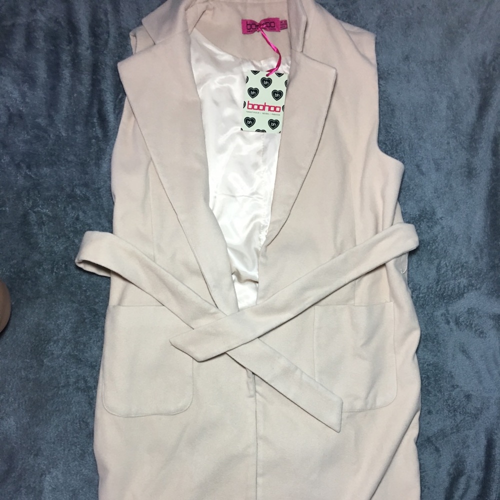 Sleeveless long cream blazer vest jacket! Size 4